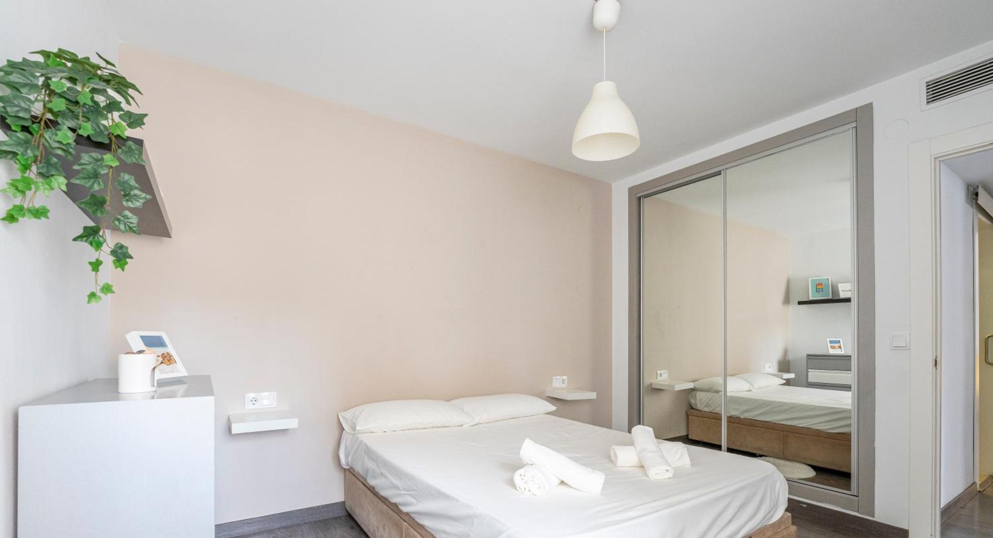 Apartament Ludy'S Vialia Center Malaga Zewnętrze zdjęcie